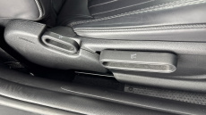 MINI Hatchback 1.5 Cooper Exclusive 3dr Auto Petrol Hatchback